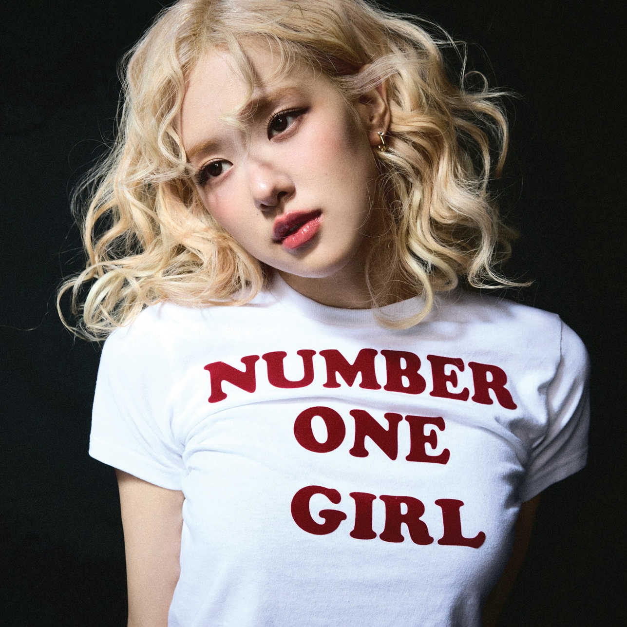 Teaser image for Rosé's upcoming single ″number one girl″ [THE BLACK LABEL]