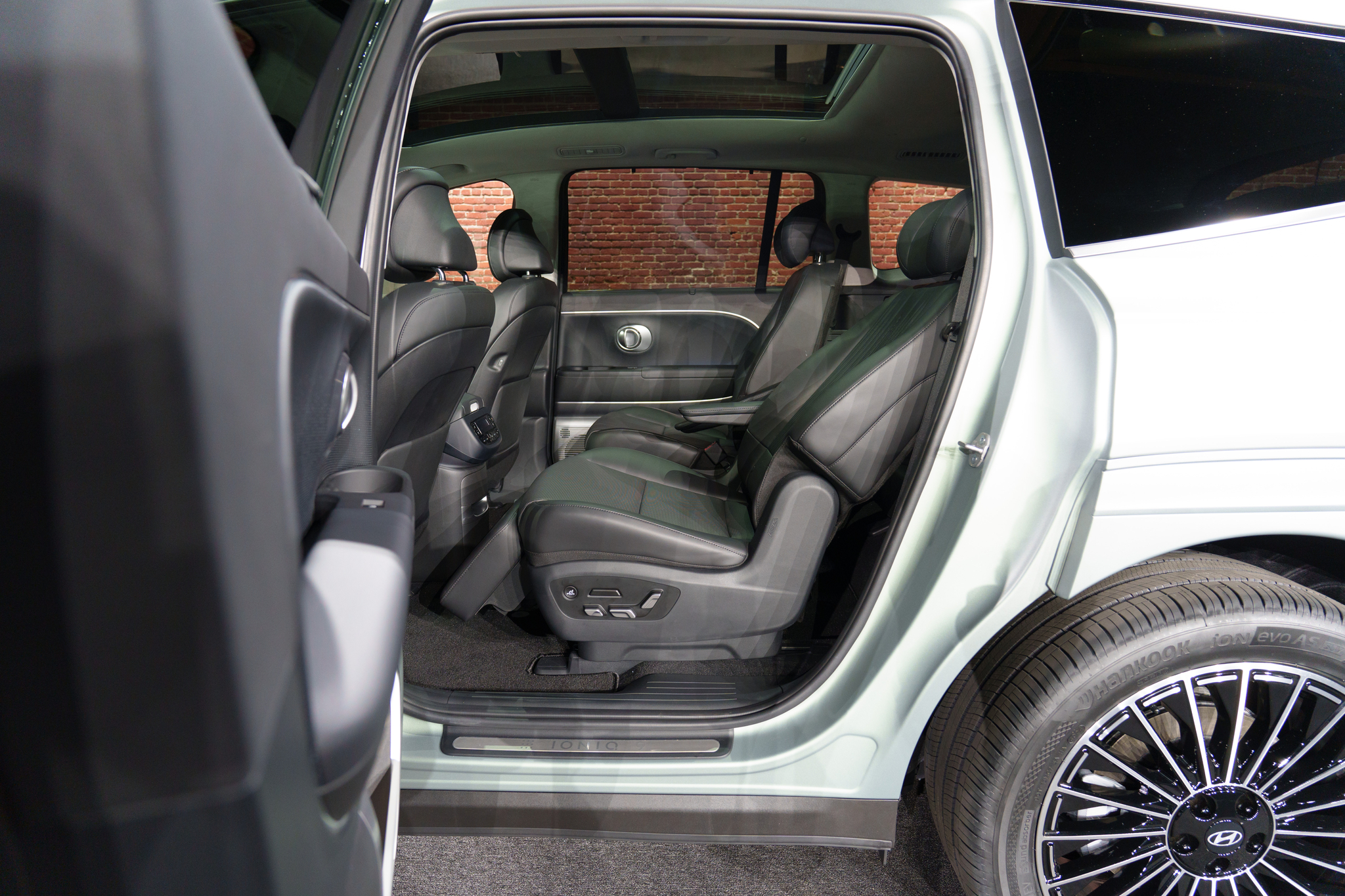 The Hyundai Ioniq 9 during the vehicle's media preview event held in Los Angeles in November [CHO YONG-JUN]