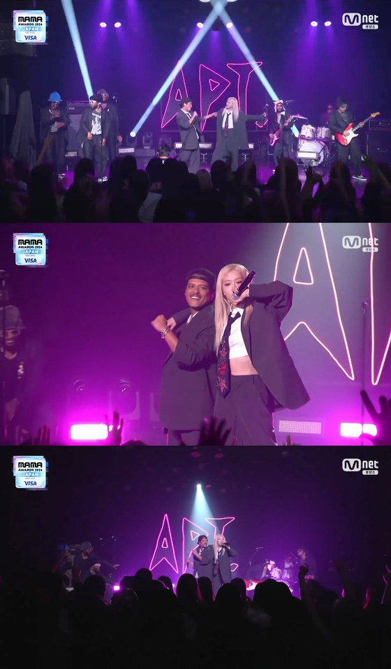 A performance of ″APT.″ by Rose and Bruno Mars shown at the 2024 MAMA Awards held on Nov. 22 at the Kyocera Dome in Osaka, Japan [THE BLACK LABEL]
