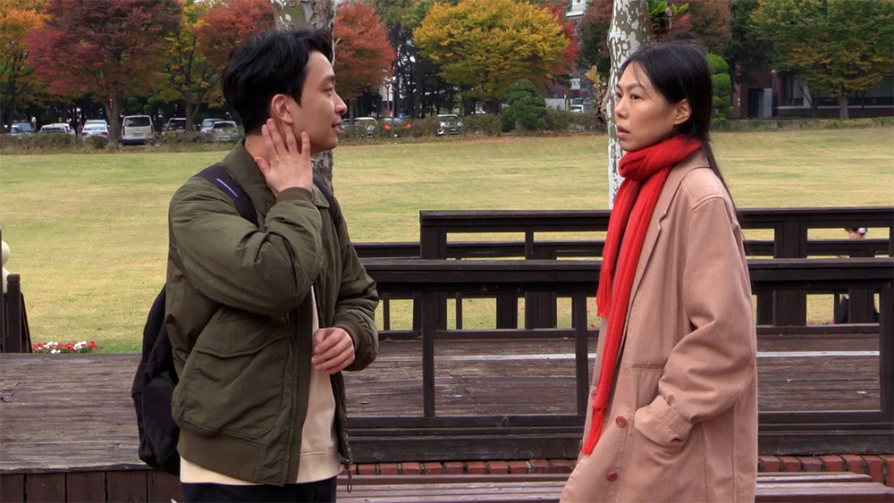 Still from director Hong Sang-soo's film ″By The Stream″ [JEONWONSA FILM]