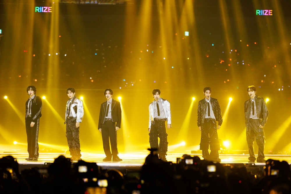 Boy band Riize performing at the Melon Music Awards 2024 (MMA 2024) held on Nov. 30 at the Inspire Arena in Incheon [KAKAO ENTERTAINMENT]