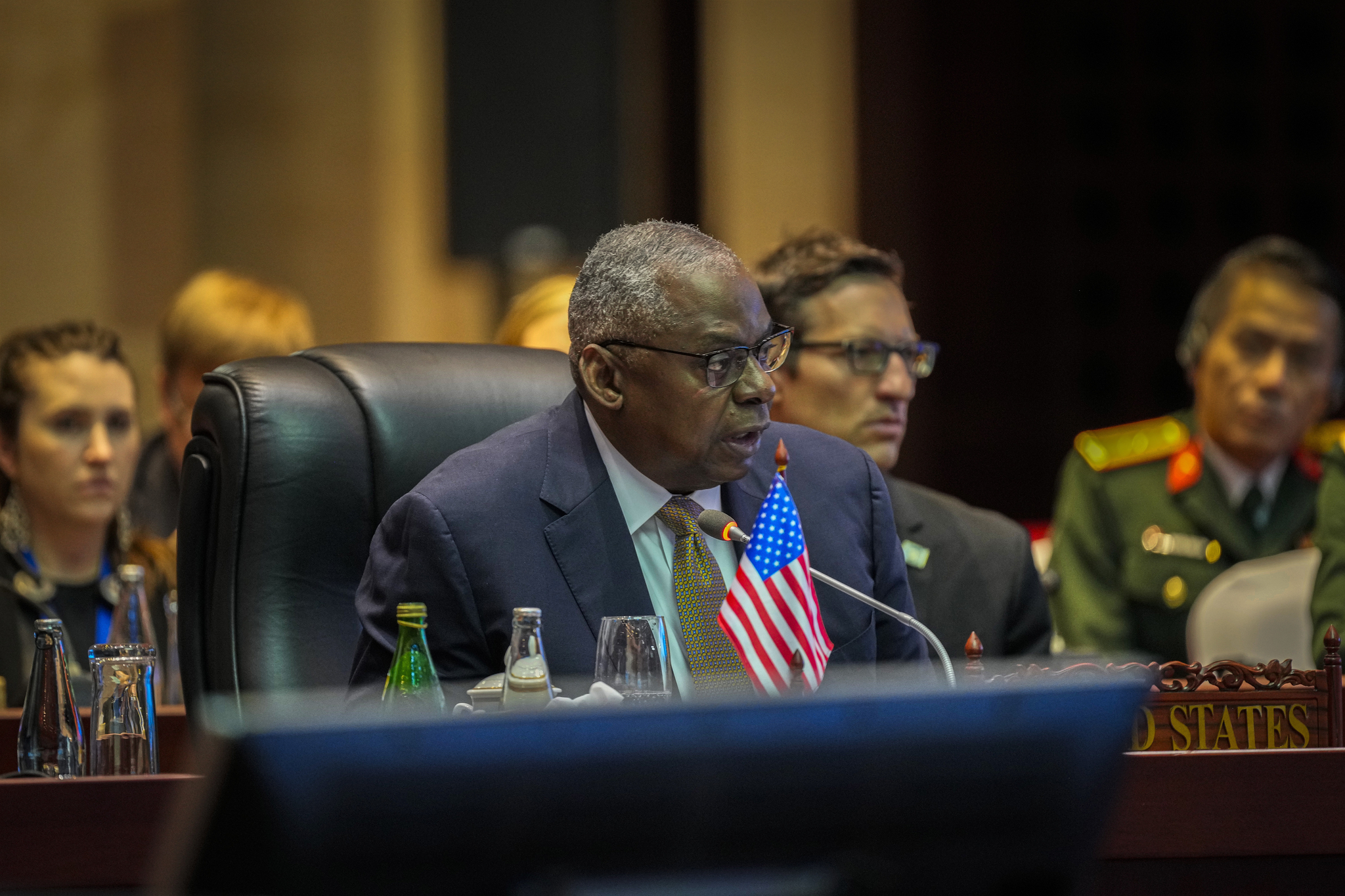 US Defence Secretary Lloyd Austin speaks during the ASEAN Defence Ministers' Meeting in Vientiane, Laos, in Vientiane, Laos, Nov. 21. [AP/YONHAP]