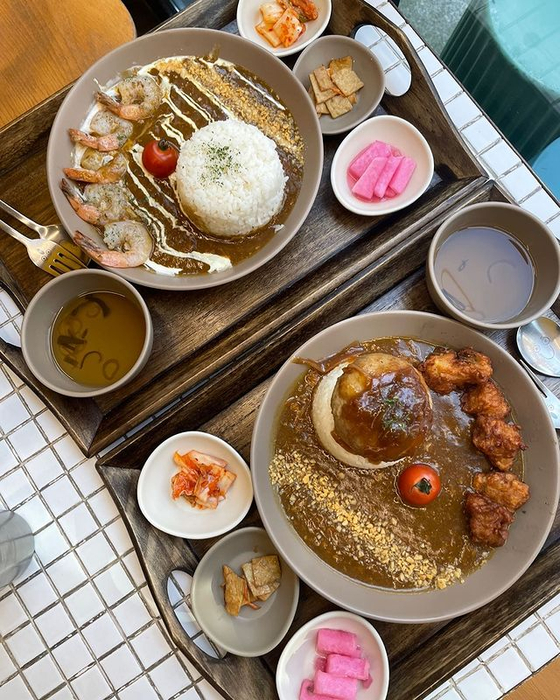 Curry sold at Modamoda [MODAMODA]