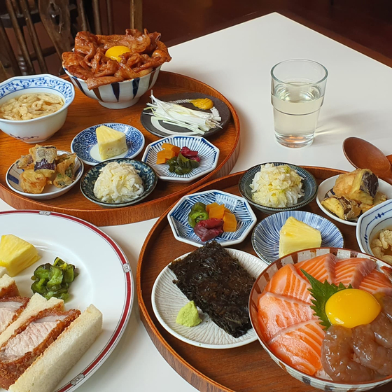 Butadon and shoyu ebi sake don sold at Kissa Seoul [KISSA SEOUL]