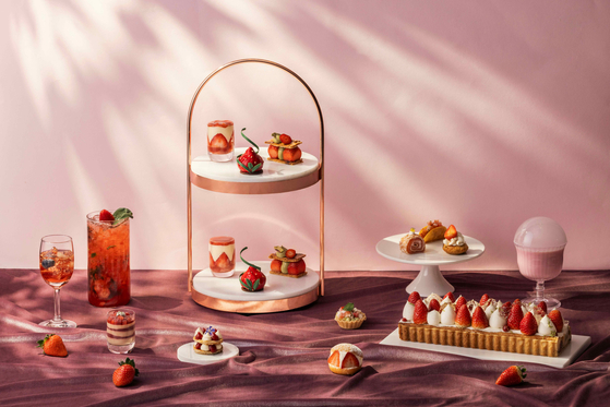 Strawberry afternoon tea set at Grand Hyatt Seoul in Yongsan District, central Seoul [GRAND HYATT SEOUL]