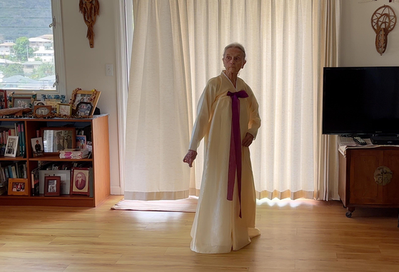 A still from ″By Mary Jo Freshley″ (2023) by Kim Sung-hwan [SEMA]