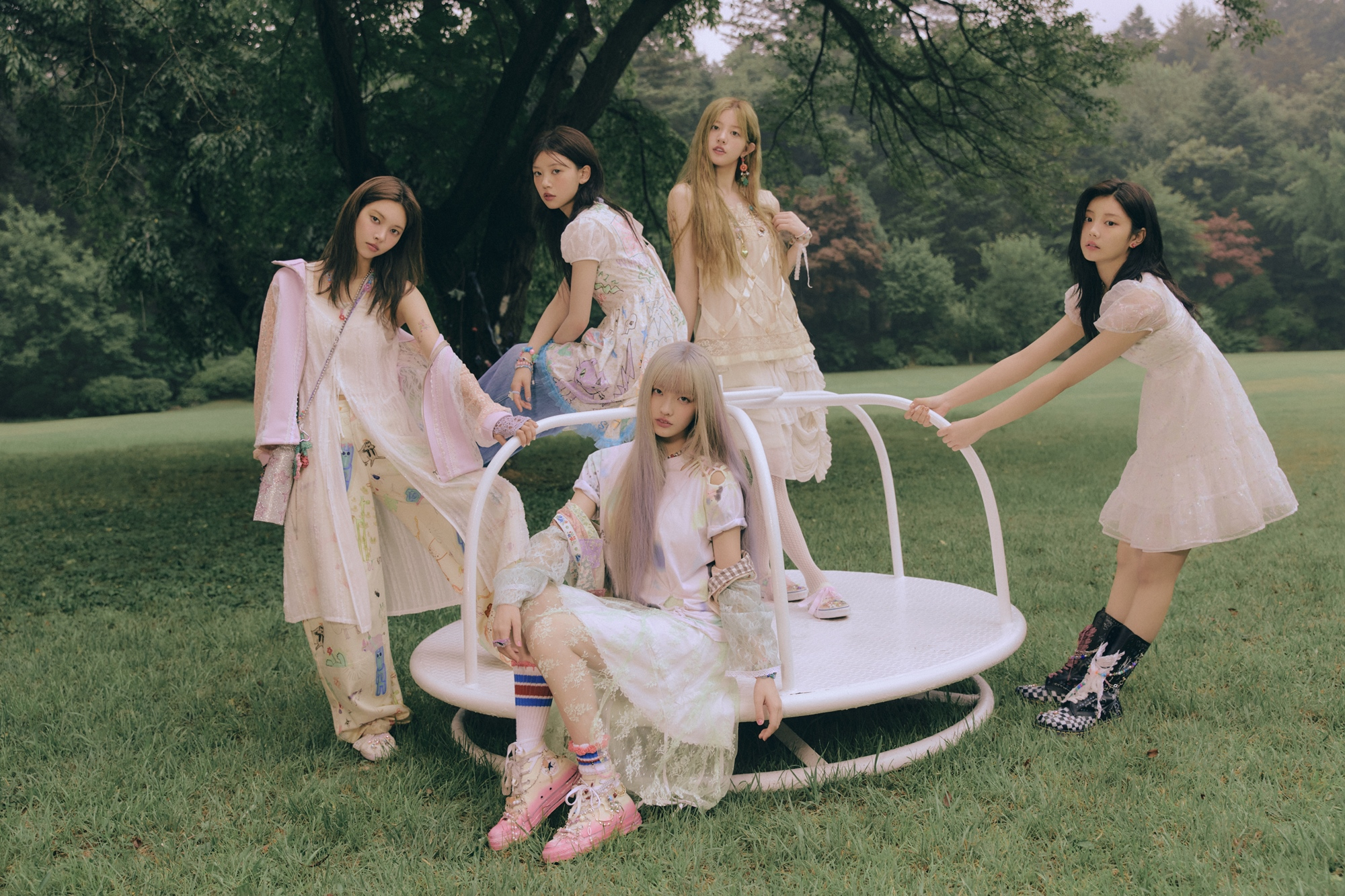 Girl group ILLIT [BELIFT LAB]