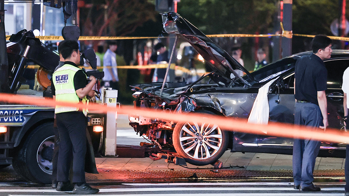 A sedan that veered onto a sidewalk near Seoul City Hall is seen after it struck pedestrians on July 1, leading to nine deaths. [NEWS1] 