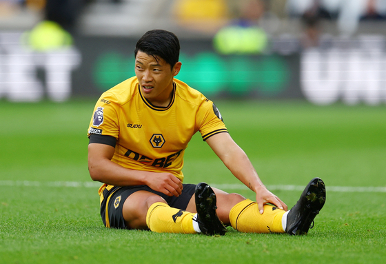 Wolverhampton Wanderers forward Hwang Hee-chan reacts during a Premier League match against Chelsea at Molineux Stadium in Wolverhampton, England, on Aug. 25. [REUTERS/YONHAP] 