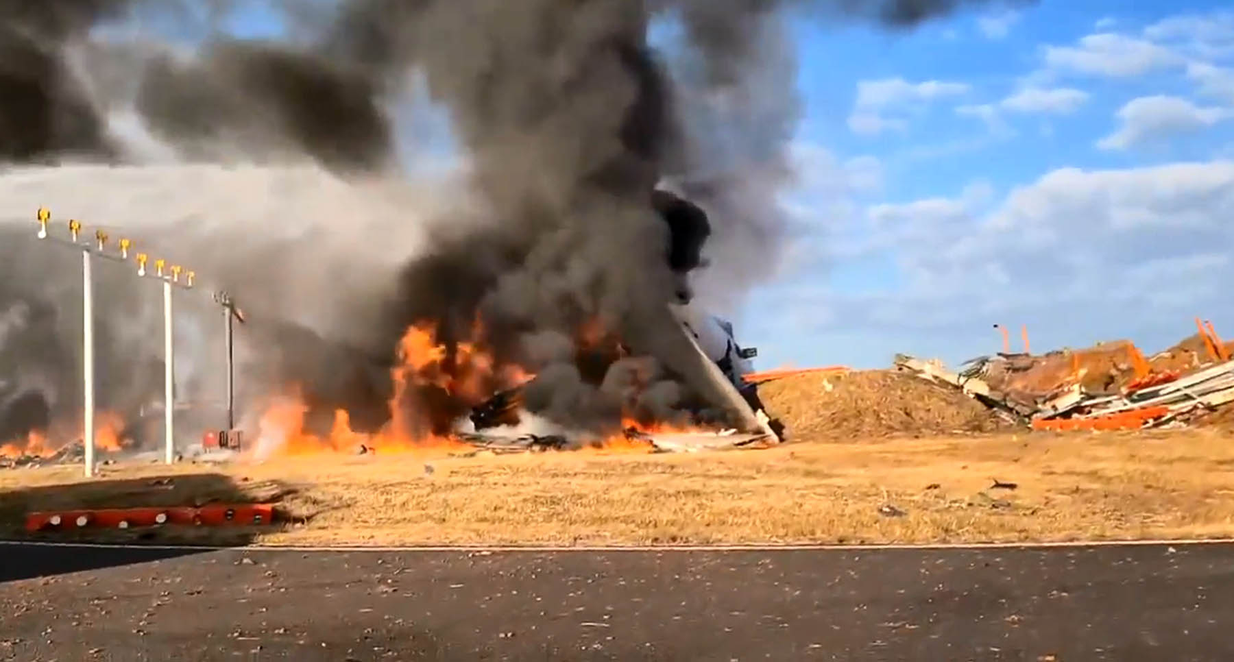 A plane caught fire after it veered off the runway at Muan International Airport in south Jeolla on Dec. 29. [YONHAP] 