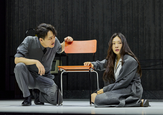 A scene from “The Lives of Others,” directed by Song Sang-gyu, is being staged at the LG Arts Center Seoul in Gangseo District, western. [PROJECT GROUP ILDA] 