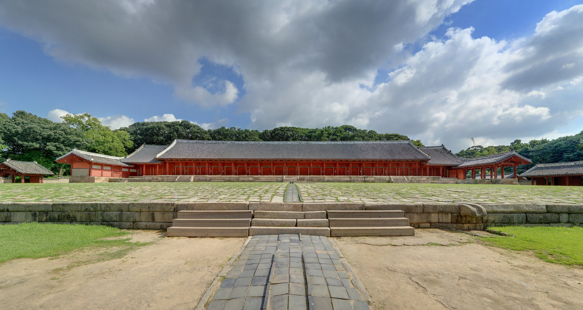 Jongmyo Shrine in Jongno District, central Seoul [KOREA HERITAGE SERVICE] 