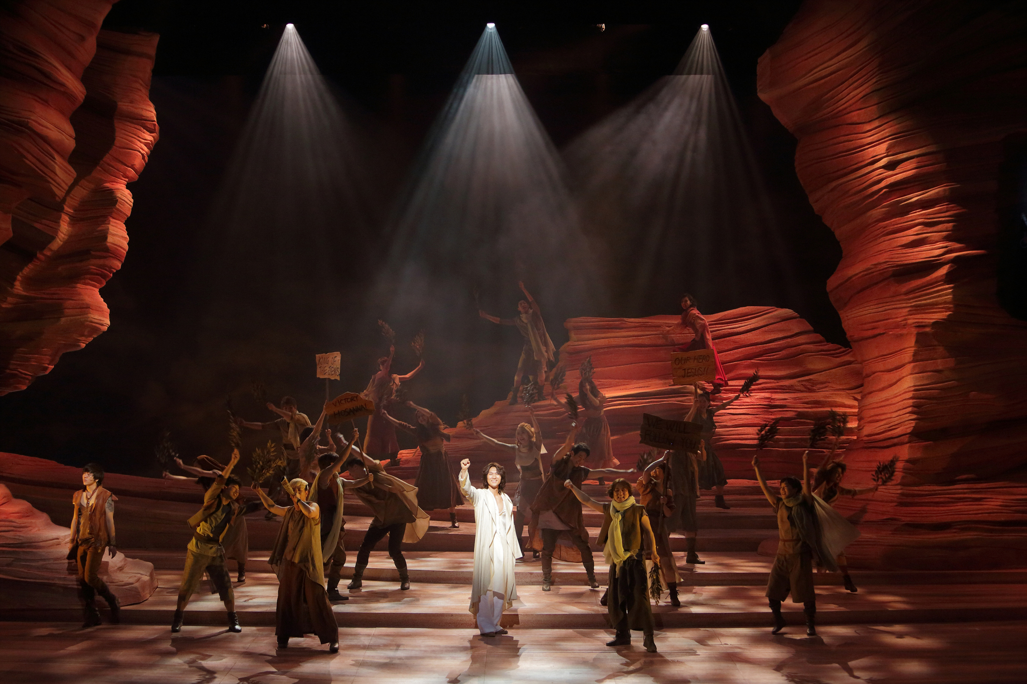 The Korean production of the hit rock musical “Jesus Christ Superstar” is being performed at the Kwanglim Arts Center in southern Seoul. [CLIP SERVICE] 