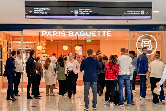 Paris Baguette branch in London, Britain [SPC GROUP]