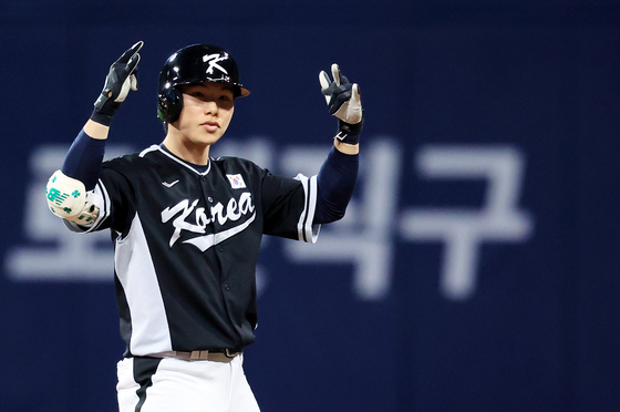 Kim Hye-seong celebrates during a MLB Seoul Series exhibition game between the Korean national team and Los Angeles Dodgers at Gocheok Sky Dome in western Seoul on March 18, 2024. [YONHAP] 