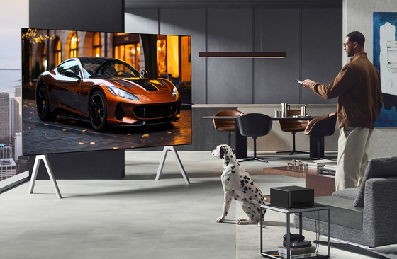 LG Electronics unveiled its upgraded OLED evo TV. [LG ELECTRONICS]