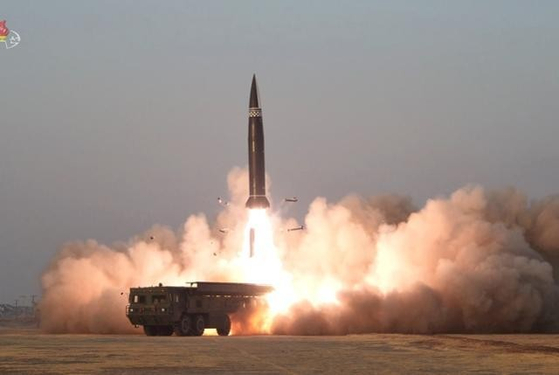 A KN-23 short-range ballistic missile (SRBM) launched by North Korea in March 2021. The missile is nicknamed the ″North Korean Iskander″ [YONHAP]