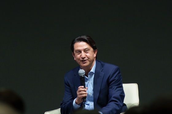 Hyundai Motor President and CEO José Muñoz speaks during Monday's New Year event held at the Hyundai Motorstudio Goyang in Goyang, Gyeonggi. [CHO YONG-JUN]