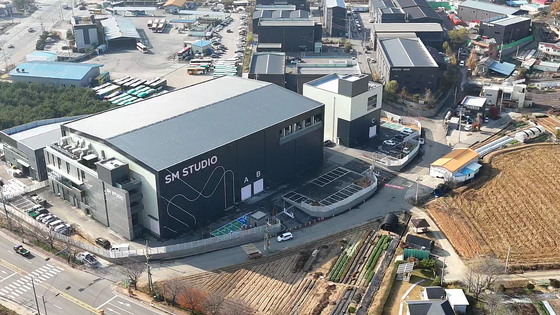 SM Life Design's new music video and content studio, SM Studio, located in Paju, Gyeonggi, seen from a birds-eye-view [SM LIFE DESIGN]