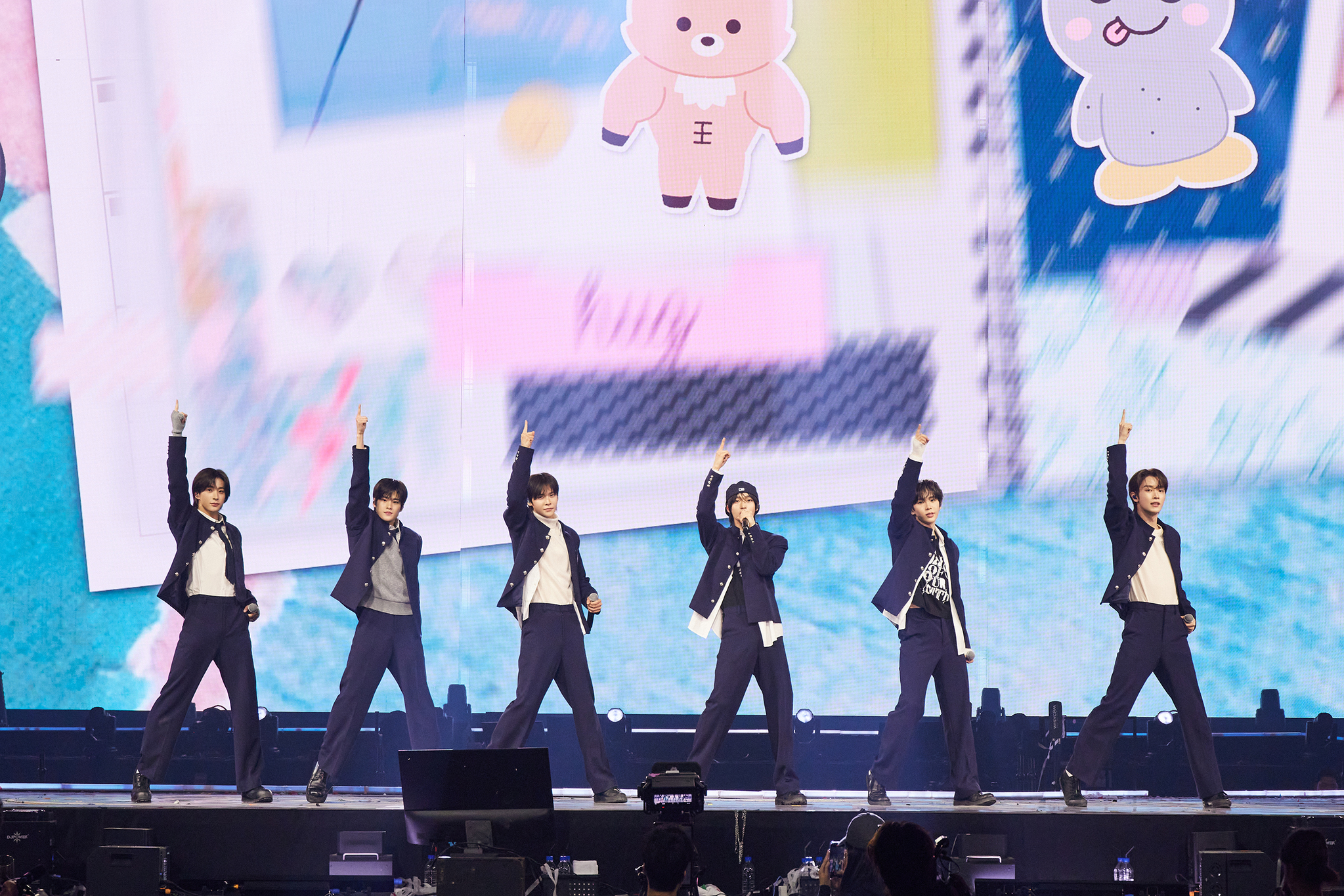 Boy band Riize performs at the “SMTOWN Live 2025 [The Culture, The Future] in Seoul” held at the Gocheok Sky Dome in western Seoul on Jan. 11 and 12. [SM ENTERTAINMENT]