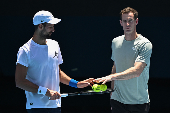 Novak Djokovic training last week with his new coach and ex rival Andy Murray before the Australian Open tennis tournament in Melbourne on January 11, 2025.  [AFP/YONHAP]