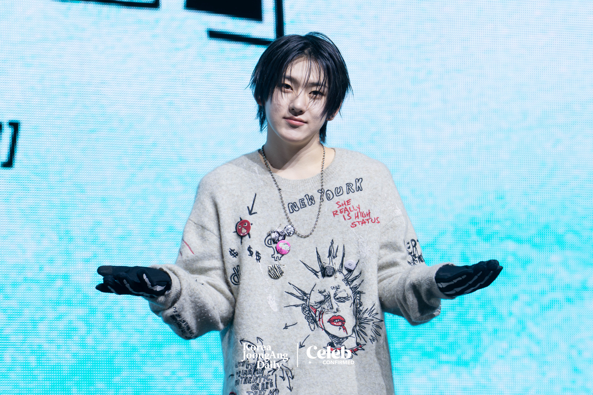 KickFlip's Kyehoon poses for photos during a showcase held on Jan. 20 at Yes24 Live Hall in eastern Seoul for the release of its first EP “Flip it, Kick it!” [DANIELA GONZALEZ PEREZ]