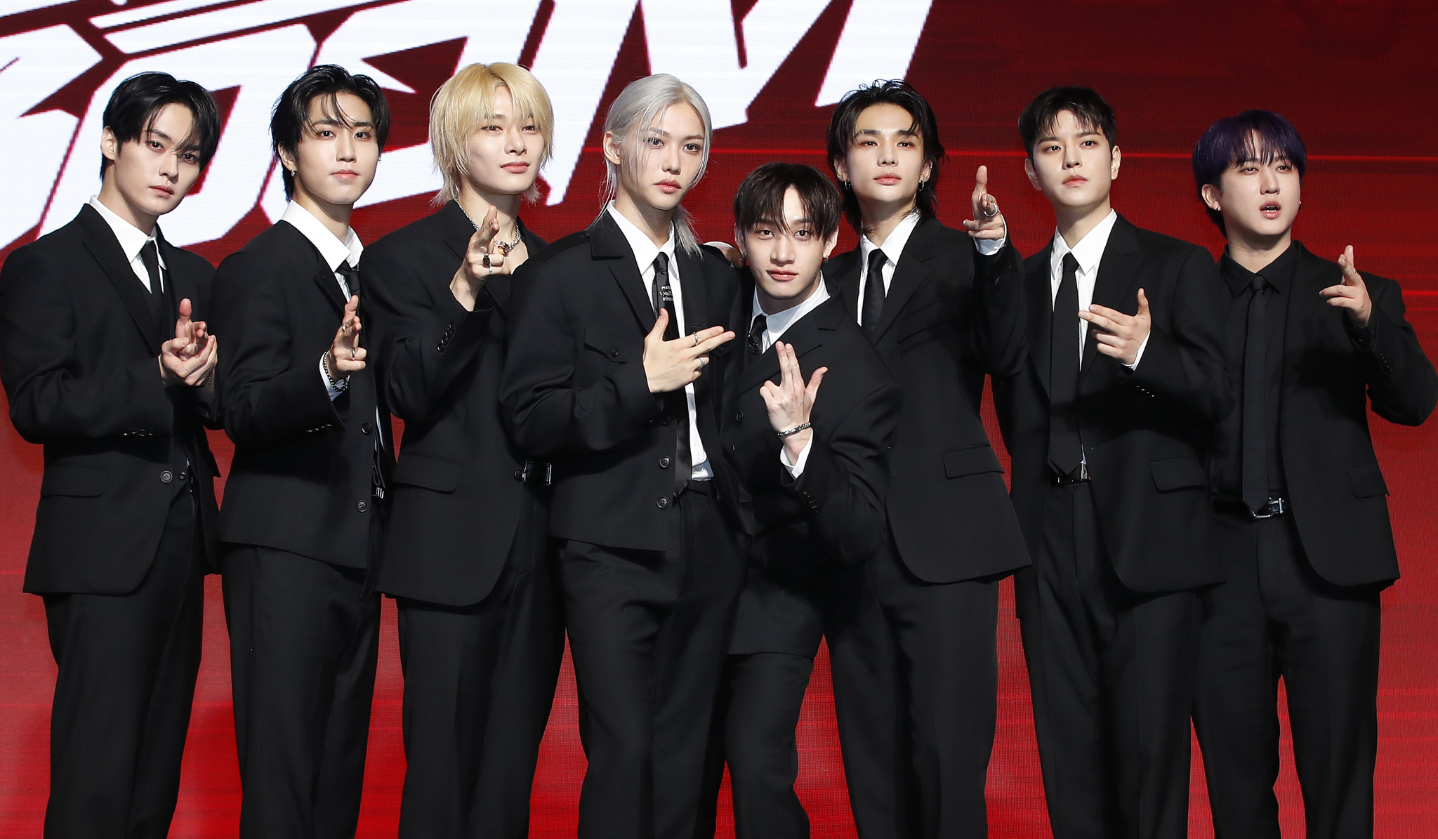 Boy band Stray Kids [NEWS1]