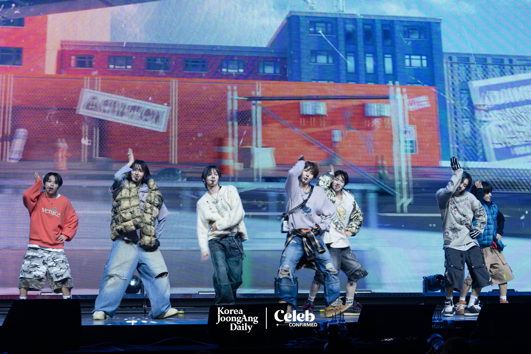 Boy band KickFlip performs lead track “Mama Said” during a showcase held on Jan. 20 at Yes24 Live Hall in eastern Seoul. [DANIELA GONZALEZ PEREZ]