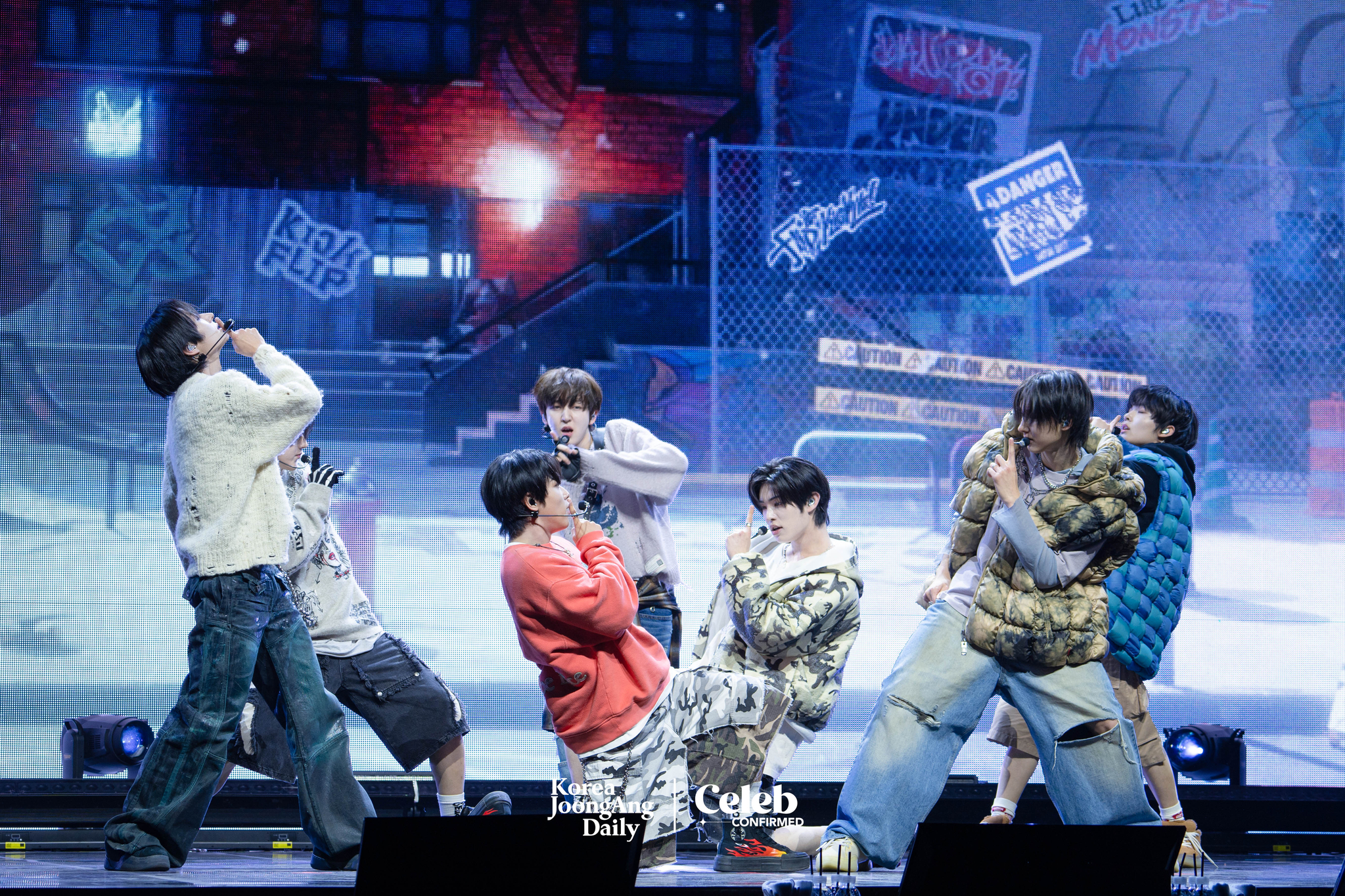Boy band KickFlip performs lead track “Mama Said” during a showcase held on Jan. 20 at Yes24 Live Hall in eastern Seoul. [DANIELA GONZALEZ PEREZ]