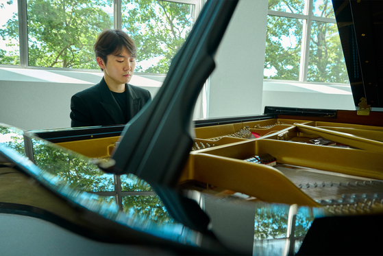 Pianist Cho Seong-jin [BEN WOLF] 