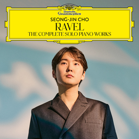 The cover of pianist Cho Seong-jin's latest album ″Ravel: The Complete Solo Piano Works″ [UNIVERSAL MUSIC] 