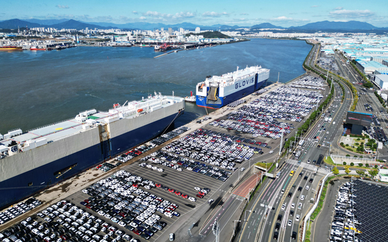 This photo provided by Hyundai Motor Group shows a port in Ulsan. [HYUNDAI MOTOR]