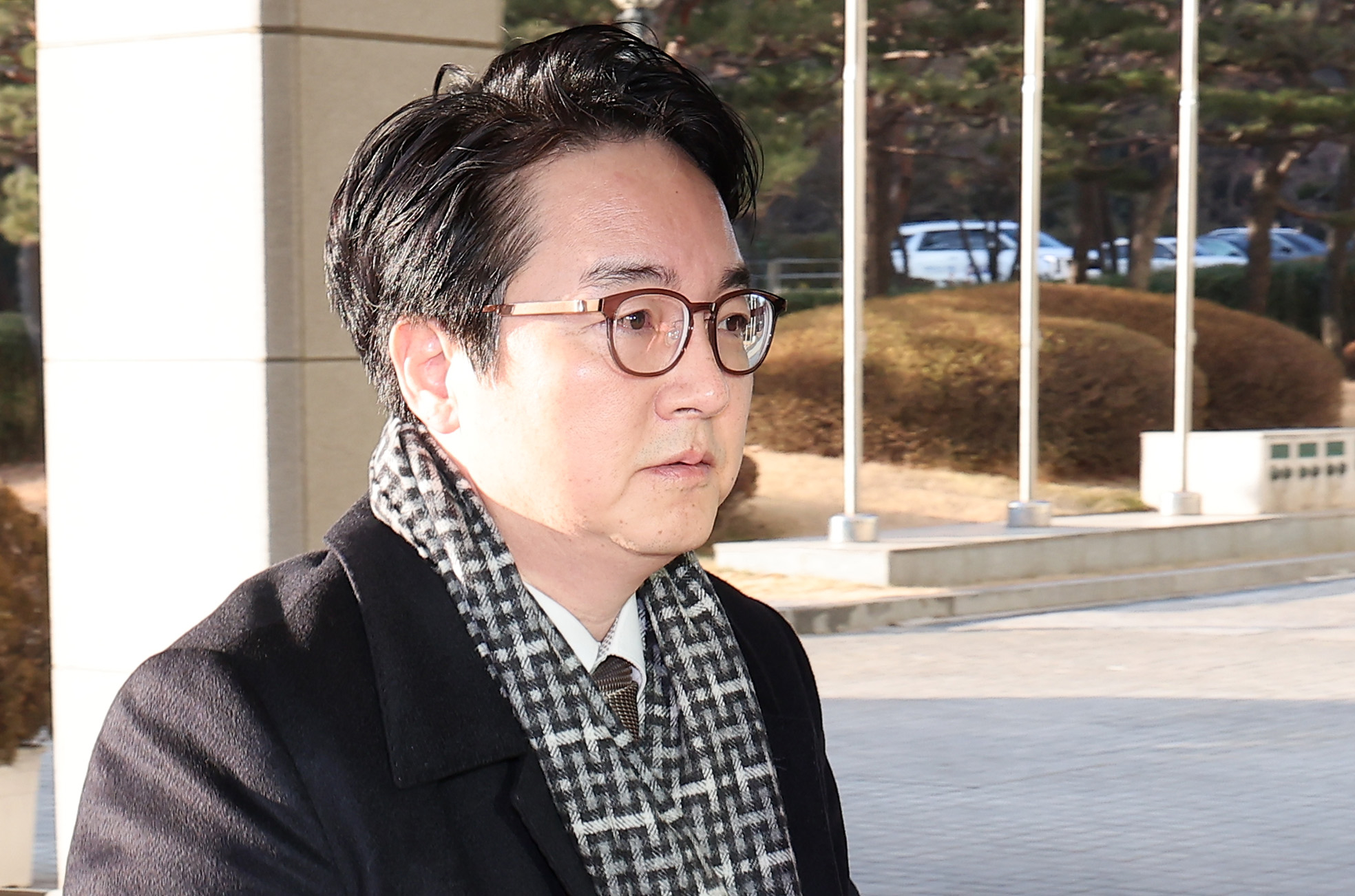 Prosecutor General Shim Woo-jung arrives at the Supreme Prosecutors’ Office in Seocho District, southern Seoul, on Jan. 24. [NEWS1]