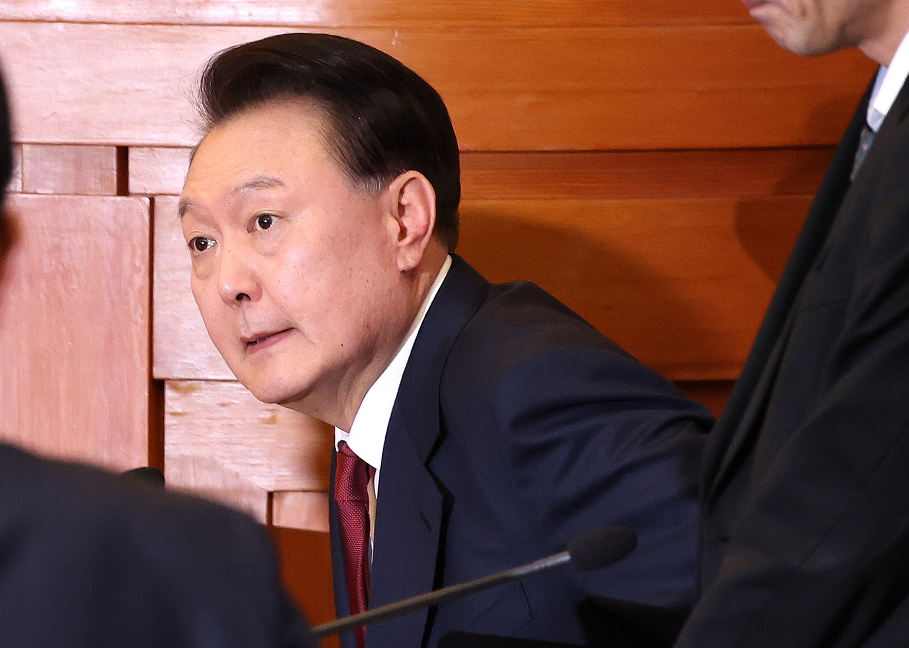 President Yoon Suk Yeol attends the fourth hearing of his impeachment trial at the Constitutional Court in Jongno District, central Seoul, on Jan. 23. [JOINT PRESS CORPS]