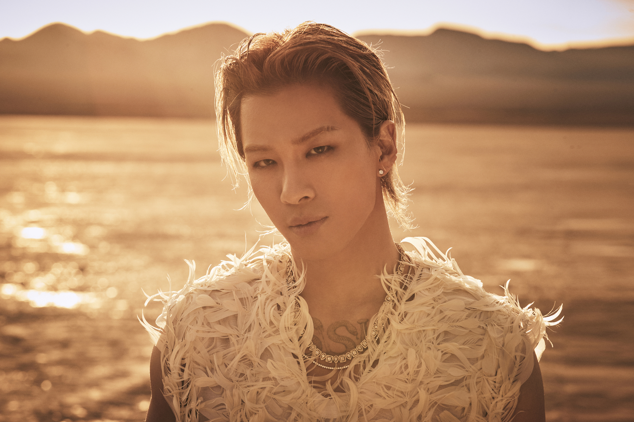 Singer Taeyang [THE BLACK LABEL] 