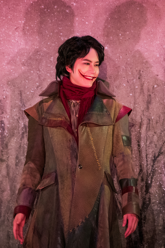 Kyuhyun plays the role of Gwynplaine in the musical ″The Man who Laughs″ [EMK MUSICAL] 