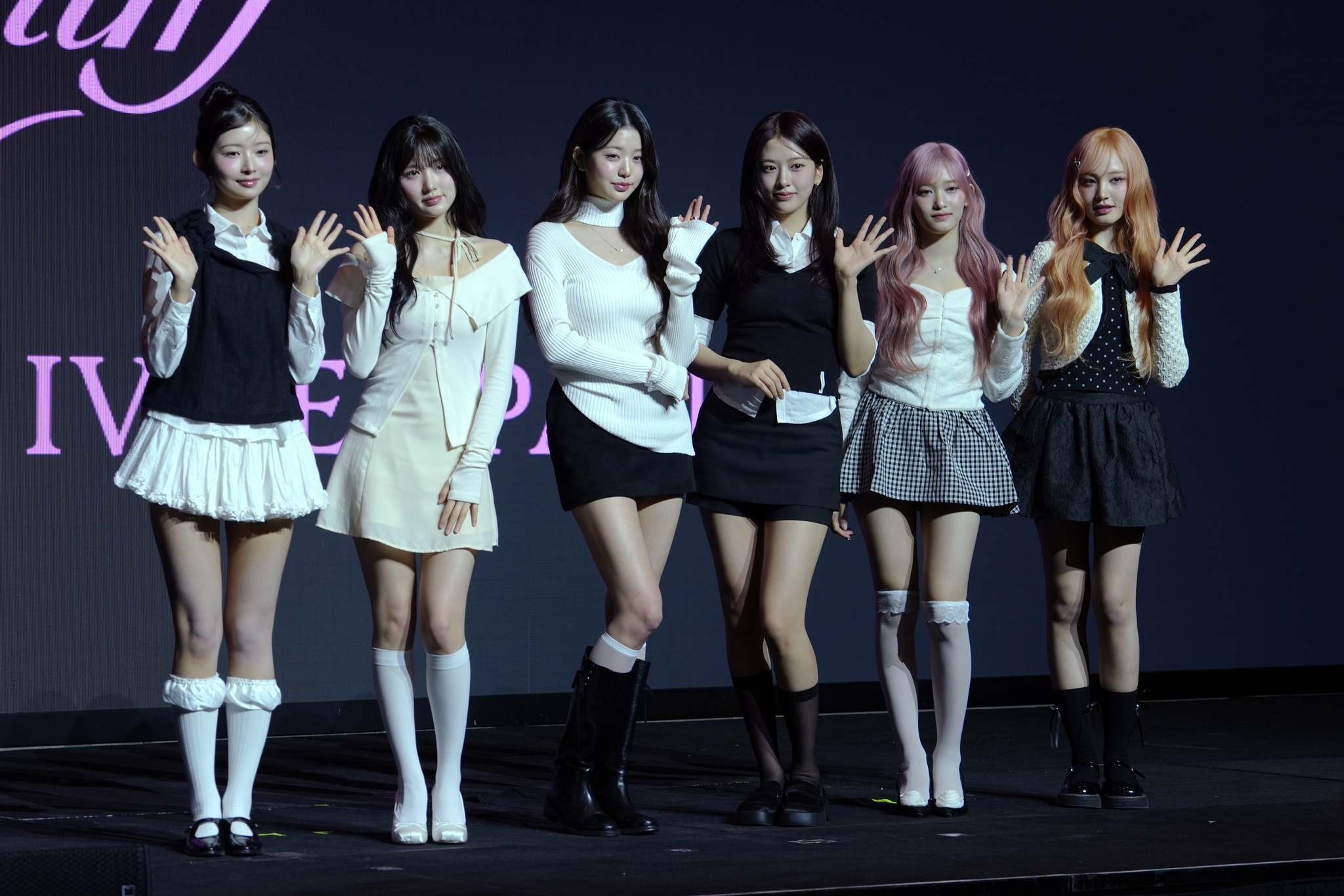 Members of girl group IVE pose for photos during a press conference held on Feb. 3 at the Conrad Seoul hotel in western Seoul for the release of the group's third EP "IVE Empathy." [KIM MYEONG-JI]
