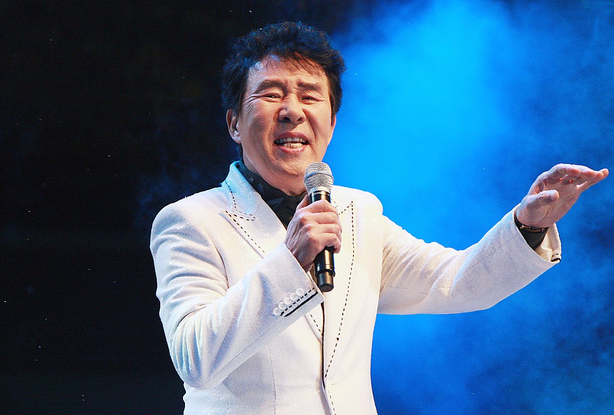 Trot legend Song Dae-kwan [NEWS1]