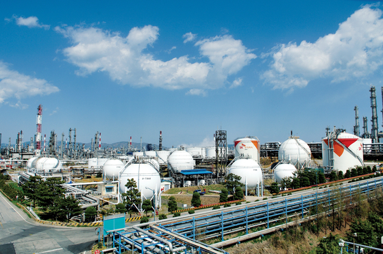 SK Energy's oil refinery in Ulsan. [SK INNOVATION]