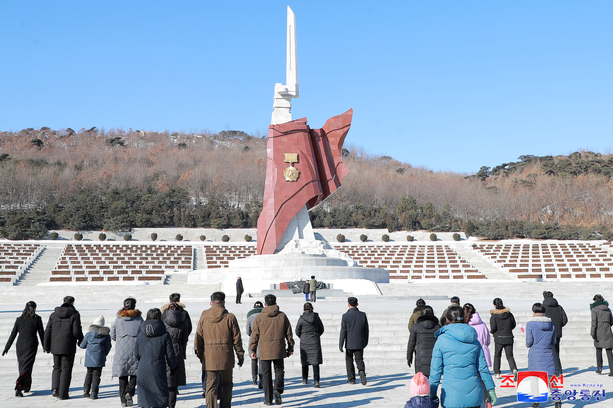 People of North Korea celebrates the 77th anniversary of the Korean People's Army on Feb. 9. [KOREAN CENTRAL NEWS AGENCY]