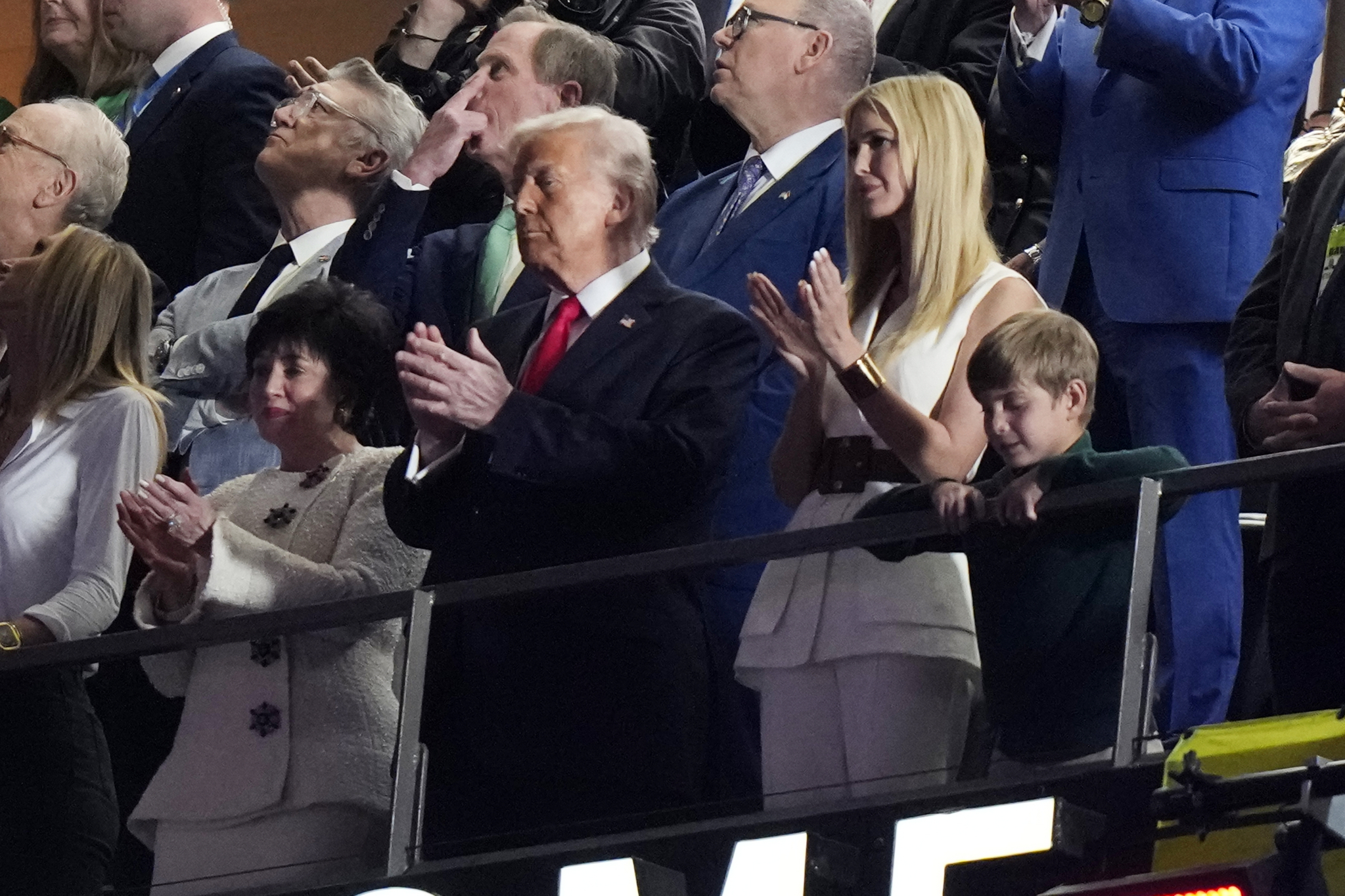 New Orleans Saints owner Gayle Benson, from left, President Donald Trump, his daughter Ivanka Trump and Ivanka Trump's son Theodore watch from a suite prior to the NFL Super Bowl 59 football game between the Philadelphia Eagles and the Kansas City Chiefs on Feb. 9, in New Orleans. [AP/YONHAP]