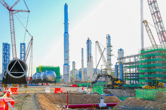 Construction is under way for S-Oil's $7 billion Shaheen petrochemical project in Ulsan. [S-OIL] 
