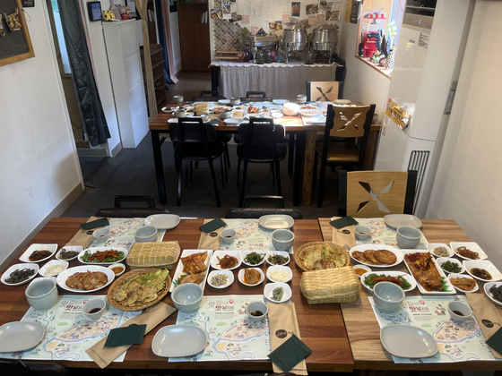 Traditional Korean restaurant Ongi Bapsang, the first meal of the program on Feb. 14 [KORAIL TOURISM DEVELOPMENT]