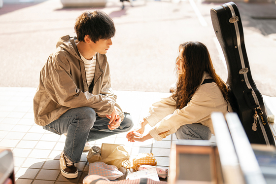A still from Coupang Play original romance series ″What Comes After Love″ (2024) featuring Japanese actor Kentaro Sakaguchi, left, and Korean actor Lee Se-young [COUPANG PLAY]