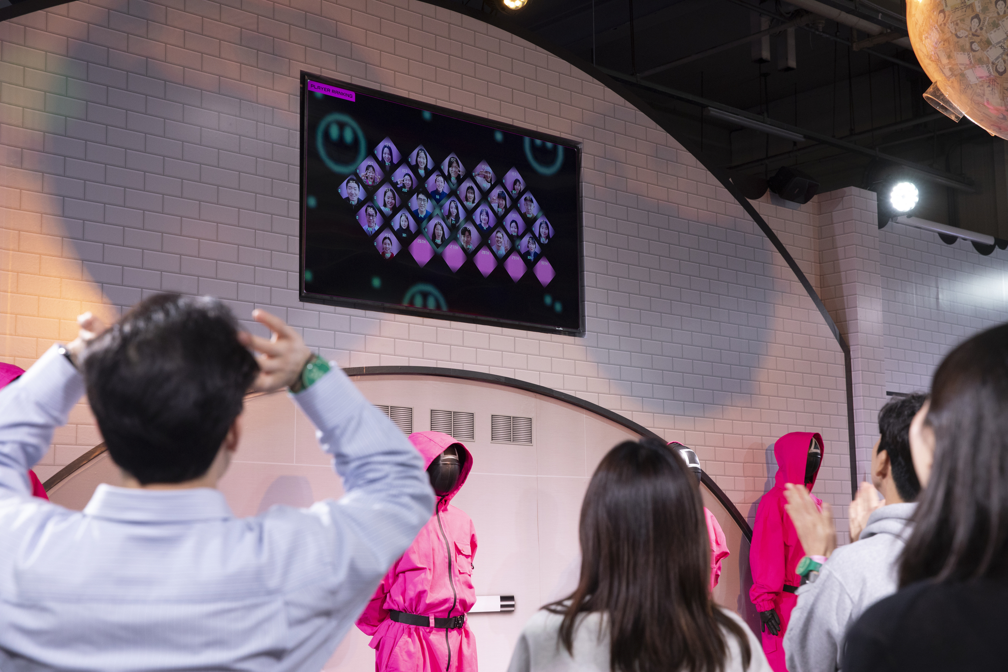 People participate in the games at ″Squid Game: The Experience.″ [NETFLIX]