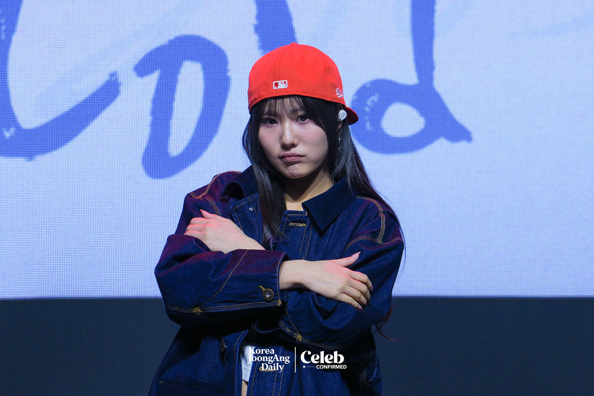 Young Posse's Jieun poses for photos during a showcase held on March 4 at Yes24 Wanderloch Hall in western Seoul for the release of its special album “Cold.” [DANIELA GONZALEZ PEREZ]