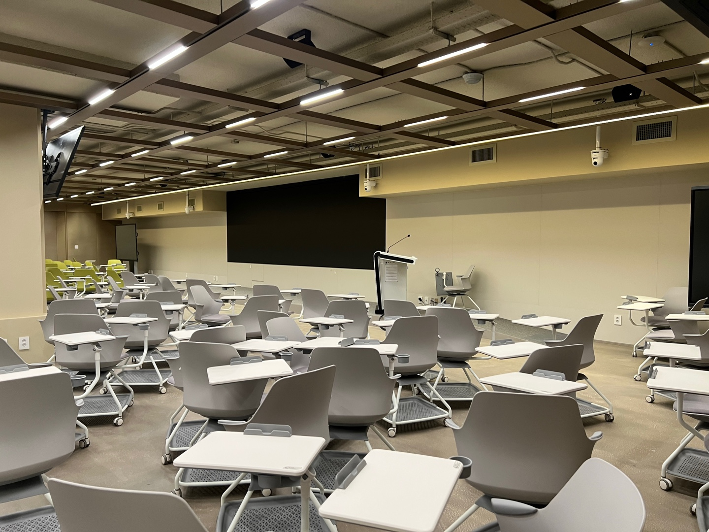 The SNUC Veritas Lecture Hall at SNU Commons Library [LEE TAE-HEE]