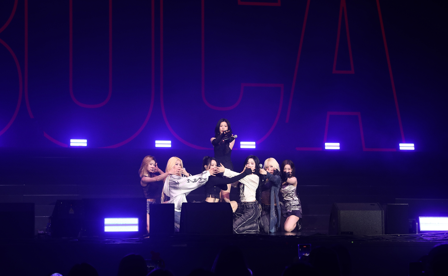 Girl group Dreamcatcher during its concert in Macau on March 2 [DREAMCATCHER COMPANY]
