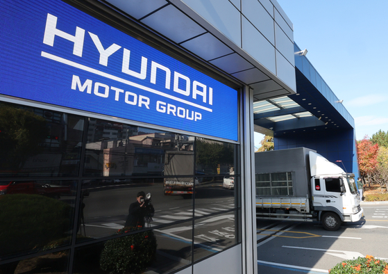 Three researchers died in an accident on Nov. 19 2024 at Hyundai Motor's Ulsan plant, pictured in this photo taken the day after. [YONHAP] 