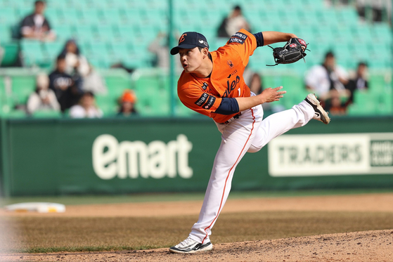 Hanwha Eagles pitcher Moon Dong-ju pitches during a preseason game against the SSG Landers at Incheon SSG Landers Field in Incheon on March 11. [HANWHA EAGLES]